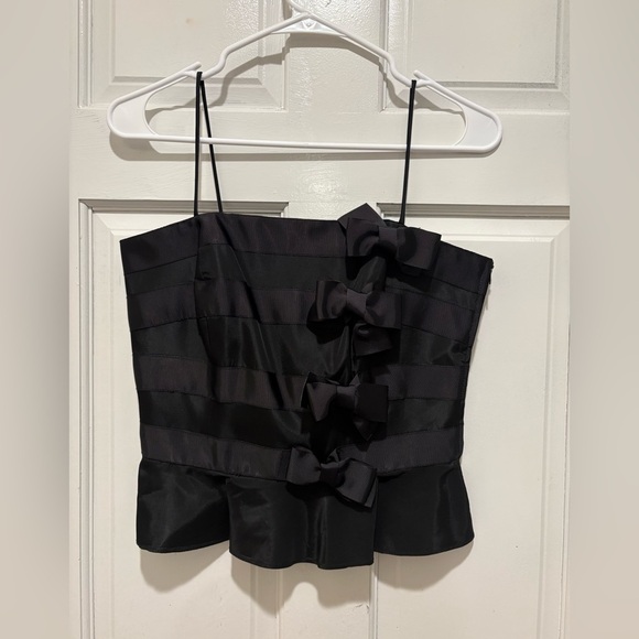 Signature Black Bow-Detail top with side zipper - Picture 1 of 4